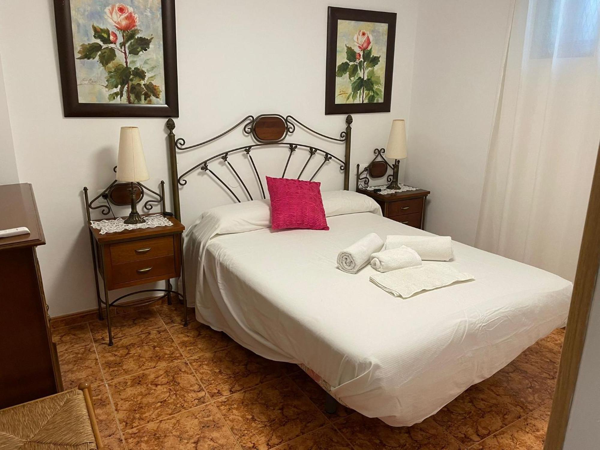 Precioso Apartamento De Dos Plantas Con Vistas Frigiliana Bagian luar foto